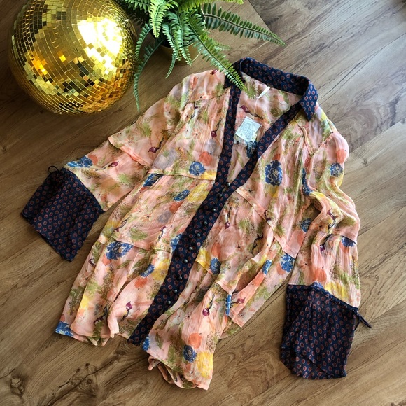 Free People Tops - ♦️SOLD♦️ Free People ✨ Tunic Blouse